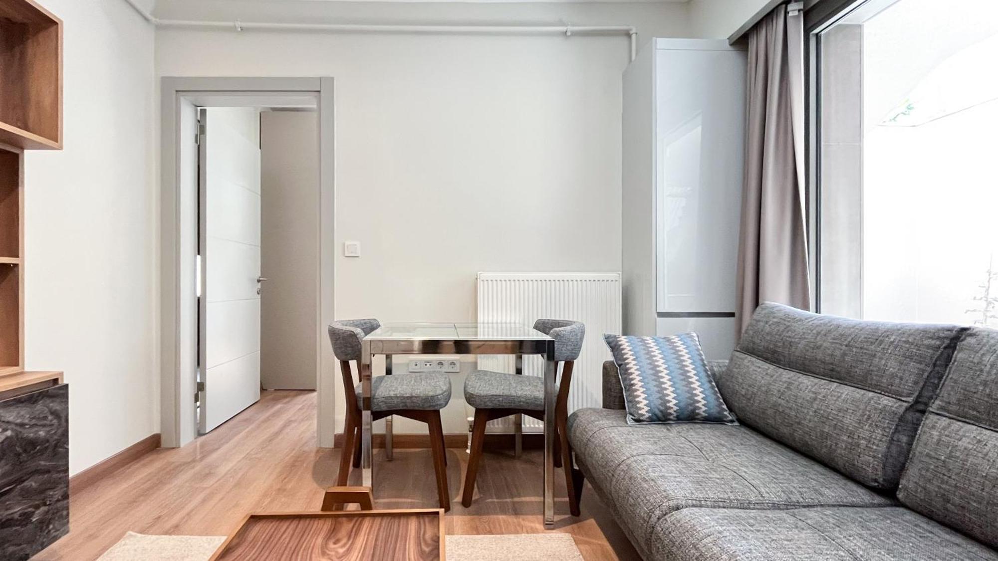 Homie Suites - Newly-Constructed Apartment Complex In Besiktas Istanbul Bilik gambar